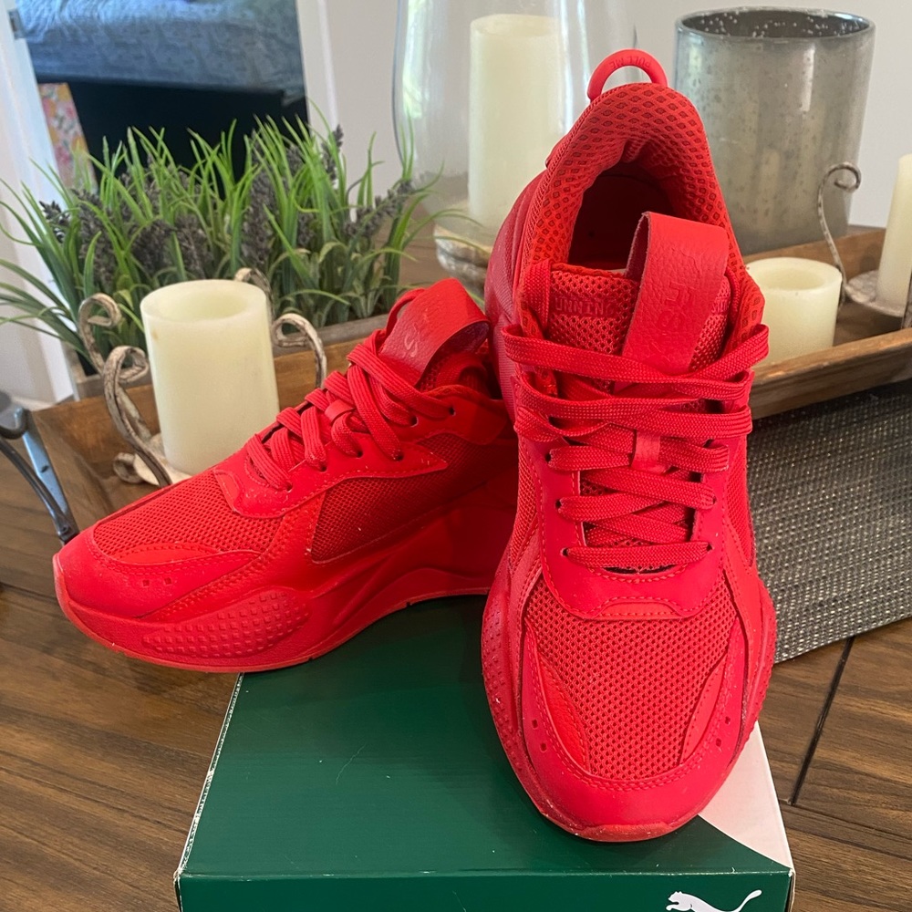 Pumas in “High Risk Red” Juniors 6.5/Women’s 8.